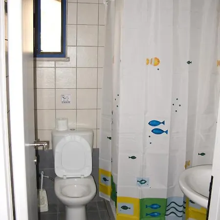 Filoxenia Apartment Lentas